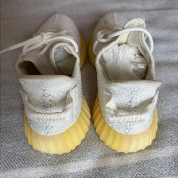 Size 7 1/2 - adidas Yeezy Boost 350 V2 Low White / Triple White - No Box - Picture 4 of 5